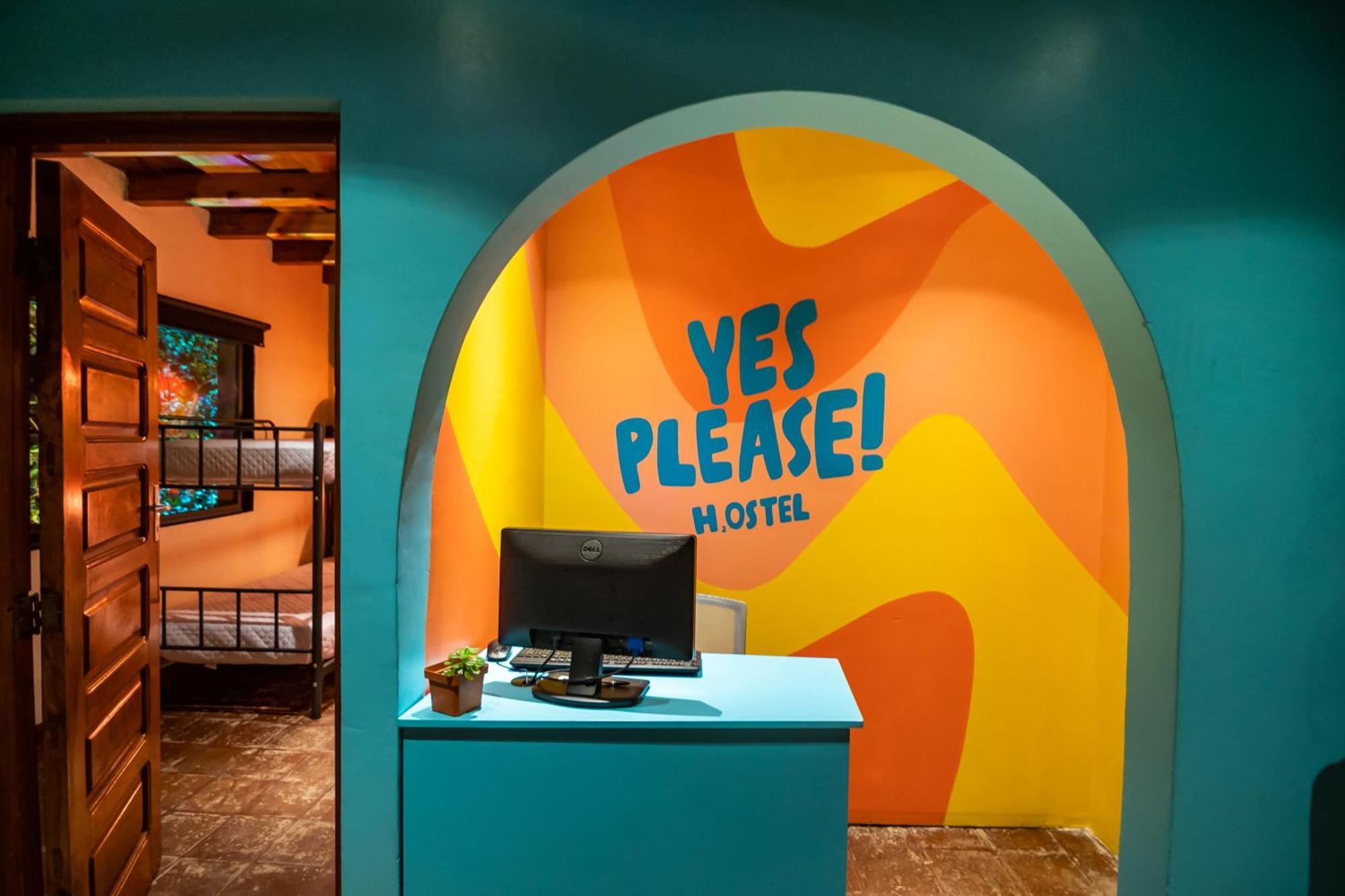 Yes Please! Hostel Antigua Exteriör bild